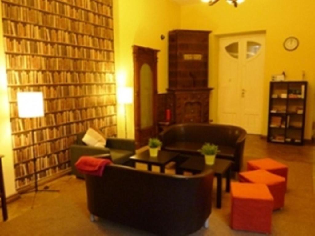 وارسو Hostel Witt المظهر الخارجي الصورة