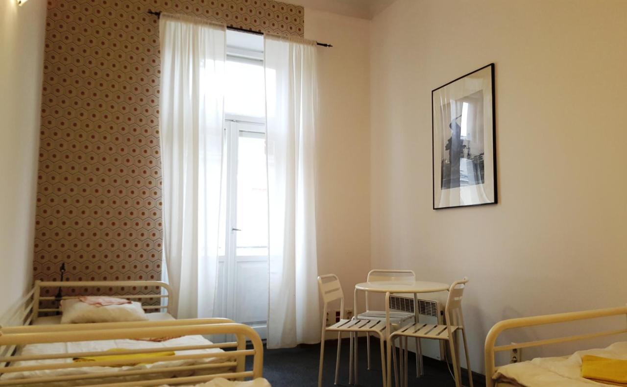 وارسو Hostel Witt المظهر الخارجي الصورة