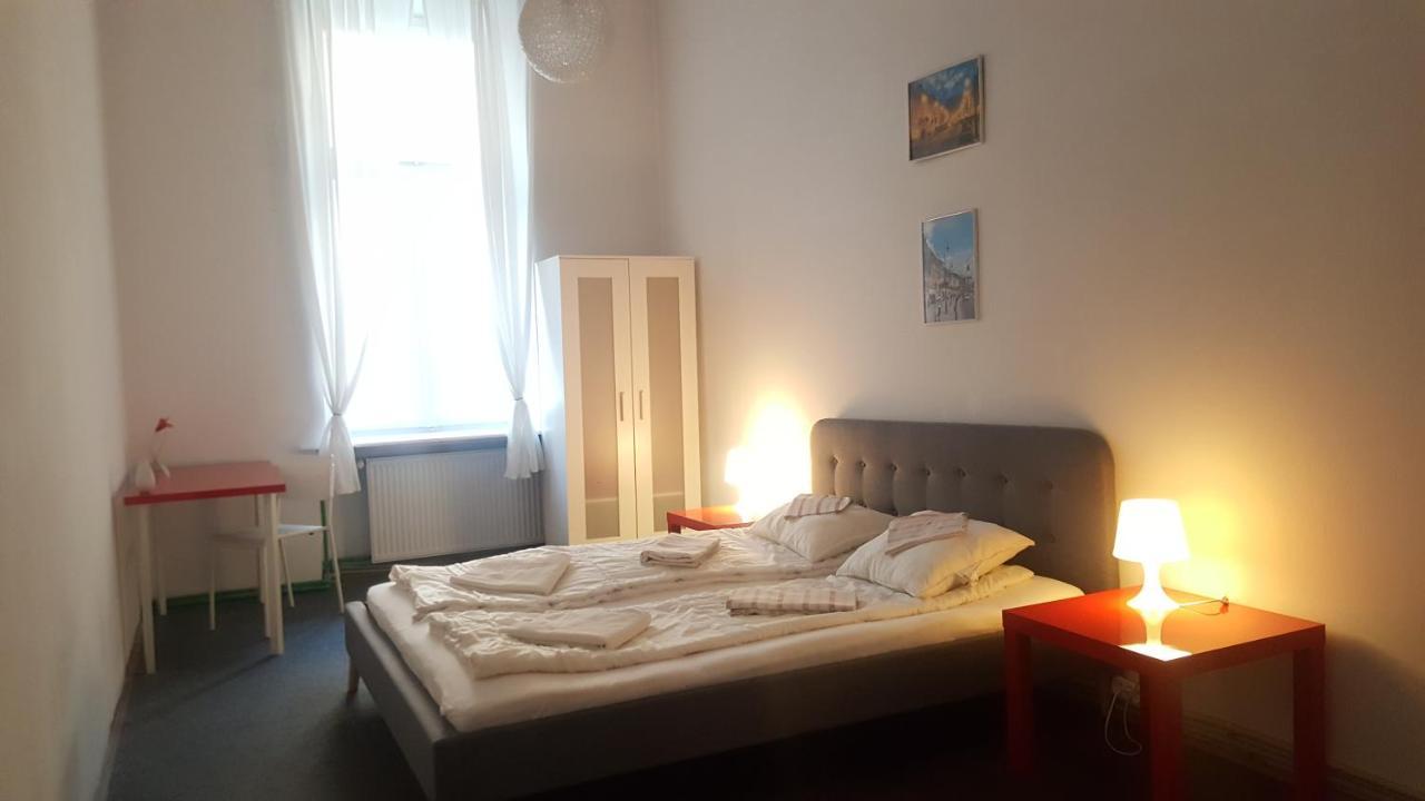 وارسو Hostel Witt المظهر الخارجي الصورة